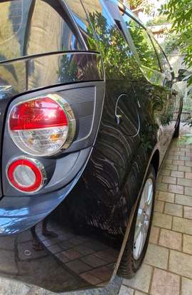 CHEVROLET-SONIC-2012