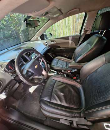 CHEVROLET-SONIC-2012