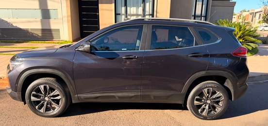 CHEVROLET-TRACKER-2023