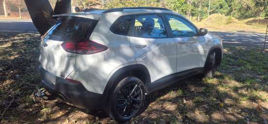 CHEVROLET-TRACKER-2024