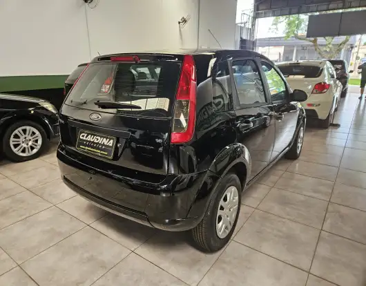 FORD-FIESTA-2012