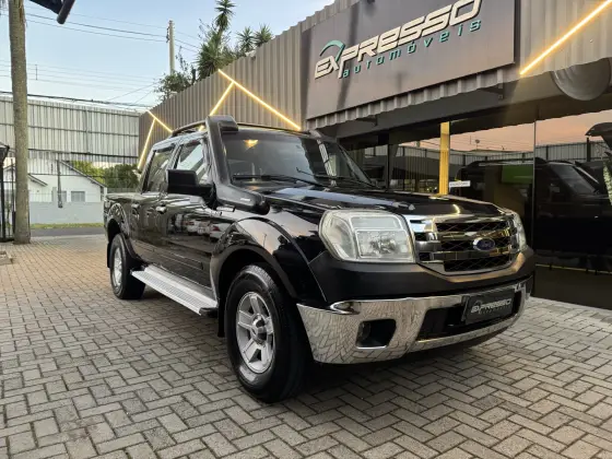 FORD RANGER 3.0 XLT 4X4 CD 16V TURBO ELETRONIC DIESEL 4P MANUAL FORD RANGER 3.0 XLT 4X4 CD 16V TURBO ELETRONIC DIESEL 4P MANUAL