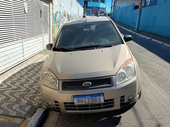 FORD-FIESTA-2007
