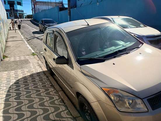 FORD-FIESTA-1.0 MPI PERSONNALITÉ 8V GASOLINA 4P MANUAL FORD-FIESTA-2007