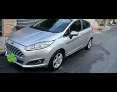 FORD FIESTA 1.6 SE HATCH 16V FLEX 4P POWERSHIFT FORD FIESTA 1.6 SE HATCH 16V FLEX 4P POWERSHIFT