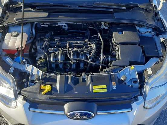 FORD-FOCUS-1.6 SE 16V FLEX 4P POWERSHIFT FORD-FOCUS-2013