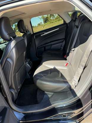 FORD-FUSION-2014