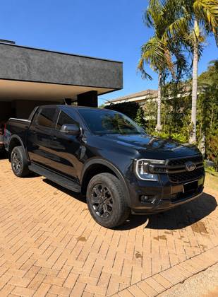 FORD RANGER 2.0 TURBO DIESEL CD BLACK 4X2 AUTOMÁTICO