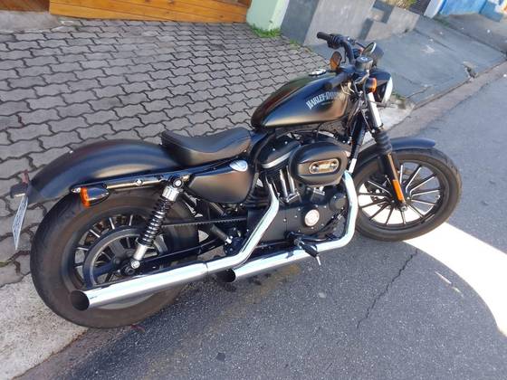 HARLEY-DAVIDSON SPORTSTER XL 883N IRON 