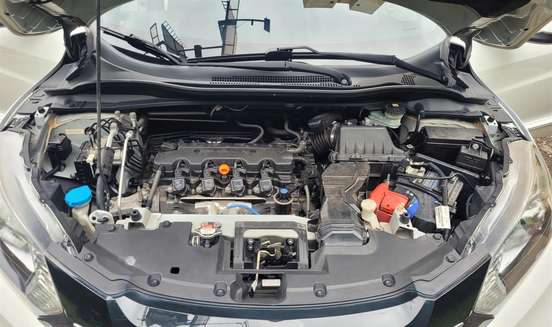 HONDA-HR-V-2016