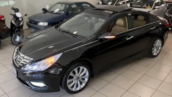 HYUNDAI SONATA 2.4 MPFI I4 16V 182CV GASOLINA 4P AUTOMÁTICO HYUNDAI SONATA 2.4 MPFI I4 16V 182CV GASOLINA 4P AUTOMÁTICO