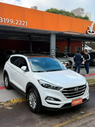 HYUNDAI TUCSON 1.6 16V T-GDI GASOLINA GLS ECOSHIFT HYUNDAI TUCSON 1.6 16V T-GDI GASOLINA GLS ECOSHIFT