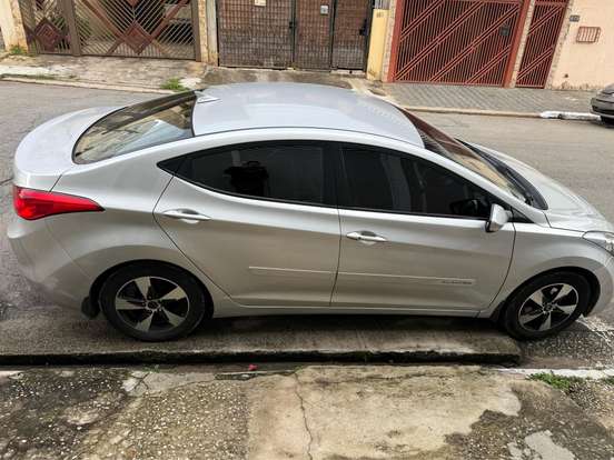 HYUNDAI-ELANTRA-2.0 GLS 16V FLEX 4P AUTOMÁTICO HYUNDAI-ELANTRA-2014
