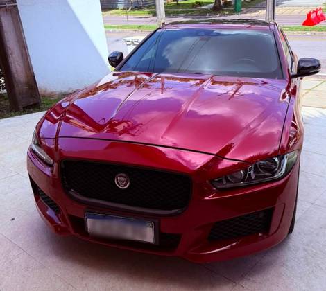 JAGUAR XE 2.0 16V INGENIUM P250 GASOLINA R-SPORT 4P AUTOMÁTICO