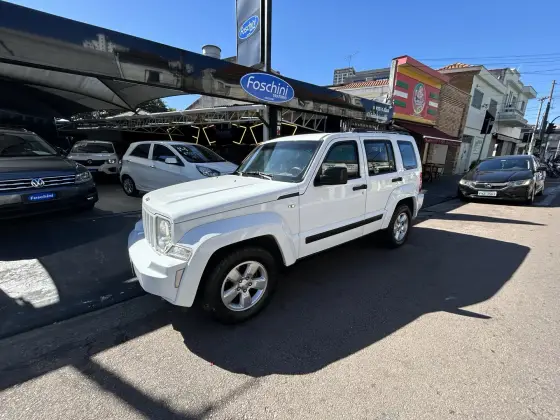 JEEP CHEROKEE 3.7 SPORT 4X4 V6 12V GASOLINA 4P AUTOMÁTICO JEEP CHEROKEE 3.7 SPORT 4X4 V6 12V GASOLINA 4P AUTOMÁTICO