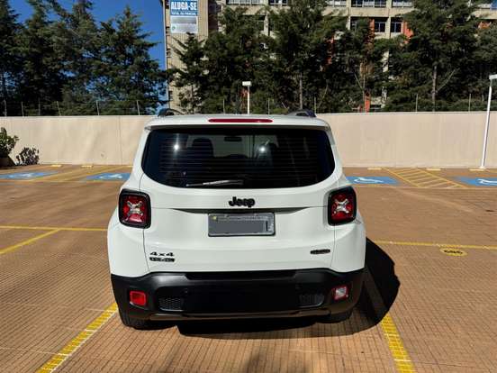 JEEP-RENEGADE-2.0 16V TURBO DIESEL LONGITUDE 4P 4X4 AUTOMÁTICO JEEP-RENEGADE-2015