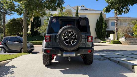 JEEP-WRANGLER-2025