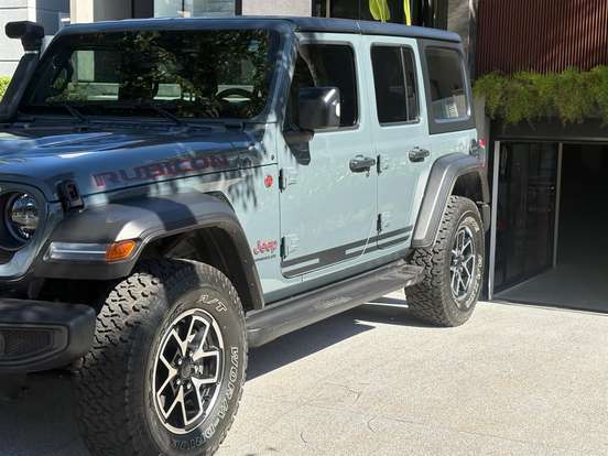 JEEP-WRANGLER-2025