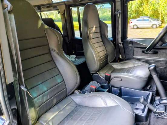 LAND ROVER-DEFENDER-2008