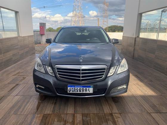 MERCEDES-BENZ E 350 3.5 AVANTGARDE EXECUTIVE V6 GASOLINA 4P AUTOMÁTICO