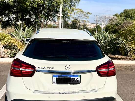 MERCEDES-BENZ-GLA 200-1.6 CGI FLEX ADVANCE 7G-DCT MERCEDES-BENZ-GLA 200-2017