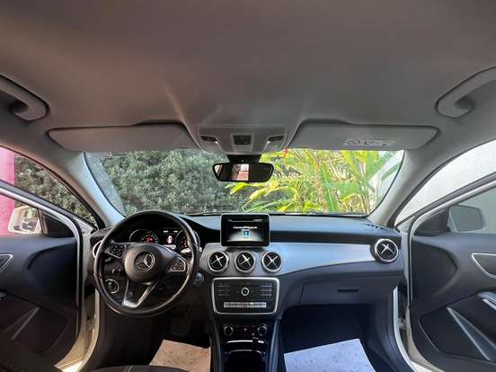 MERCEDES-BENZ-GLA 200-1.6 CGI FLEX ADVANCE 7G-DCT MERCEDES-BENZ-GLA 200-2017