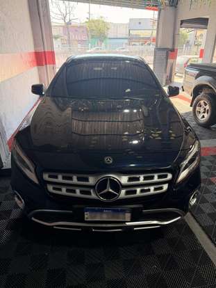MERCEDES-BENZ-GLA 200-2018