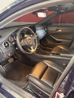MERCEDES-BENZ-GLA 200-2018