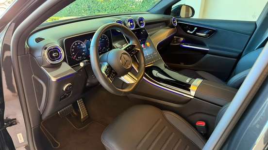 MERCEDES-BENZ-GLC 300-2025
