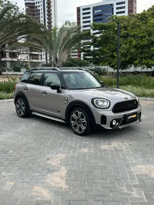 MINI-COUNTRYMAN-2022