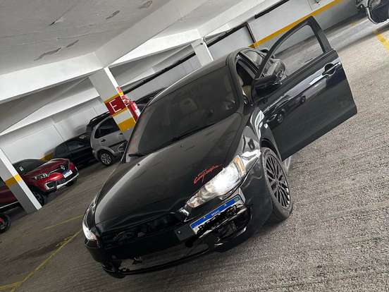 MITSUBISHI-LANCER-2.0 16V GASOLINA 4P AUTOMÁTICO MITSUBISHI-LANCER-2015