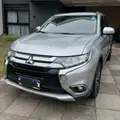 MITSUBISHI OUTLANDER 3.0 GT 4X4 V6 24V GASOLINA 4P AUTOMÁTICO MITSUBISHI OUTLANDER 3.0 GT 4X4 V6 24V GASOLINA 4P AUTOMÁTICO