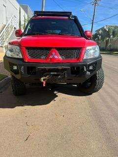 MITSUBISHI-PAJERO-2.5 HD 4X4 8V TURBO INTERCOOLER DIESEL 4P MANUAL MITSUBISHI-PAJERO-2010
