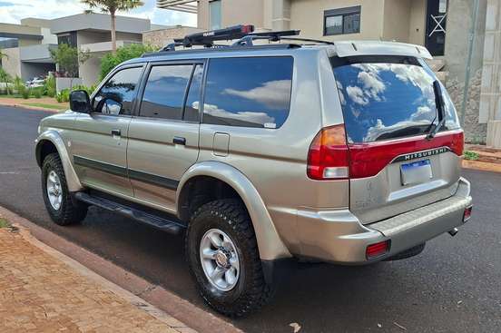 MITSUBISHI-PAJERO-1999