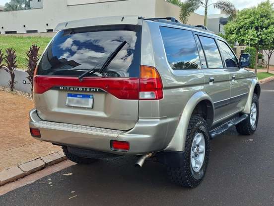 MITSUBISHI-PAJERO-3.0 GLS 4X4 V6 24V GASOLINA 4P AUTOMÁTICO MITSUBISHI-PAJERO-1999
