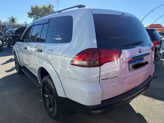 MITSUBISHI-PAJERO DAKAR-3.2 4X4 16V TURBO INTERCOOLER DIESEL 4P AUTOMÁTICO MITSUBISHI-PAJERO DAKAR-2015