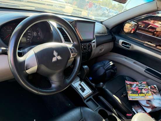 MITSUBISHI-PAJERO DAKAR-2015