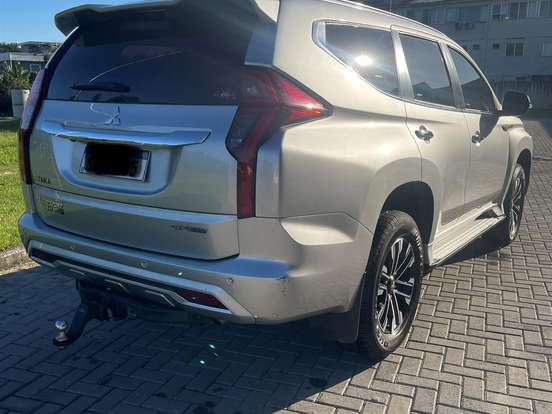 MITSUBISHI-PAJERO SPORT-2.4 16V MIVEC TURBO DIESEL HPE-S AWD AUTOMÁTICO MITSUBISHI-PAJERO SPORT-2023
