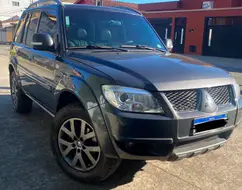 MITSUBISHI PAJERO TR4 2.0 4X2 16V 140CV FLEX 4P AUTOMÁTICO MITSUBISHI PAJERO TR4 2.0 4X2 16V 140CV FLEX 4P AUTOMÁTICO