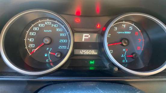MITSUBISHI-PAJERO TR4-2013