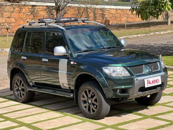 MITSUBISHI-PAJERO TR4-2.0 O NEILL 4X4 16V 140CV FLEX 4P AUTOMÁTICO MITSUBISHI-PAJERO TR4-2014