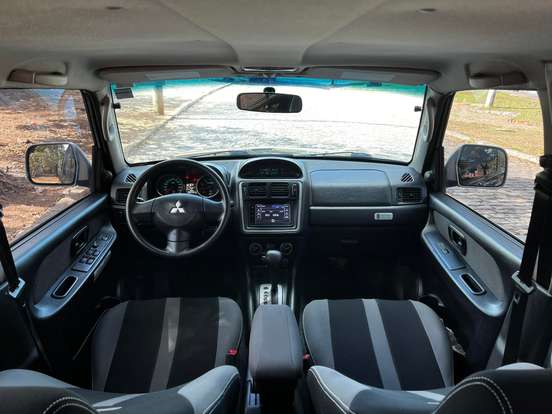 MITSUBISHI-PAJERO TR4-2014