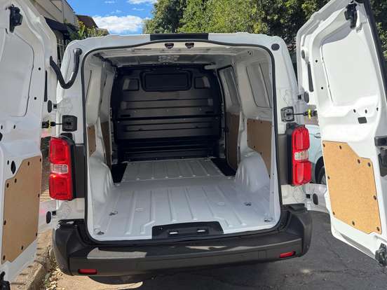 PEUGEOT-EXPERT-2.2 TURBO DIESEL CARGO MANUAL PEUGEOT-EXPERT-2026