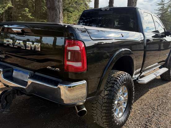 RAM-2500-6.7 I6 TURBO DIESEL LARAMIE CD 4X4 AUTOMÁTICO RAM-2500-2022