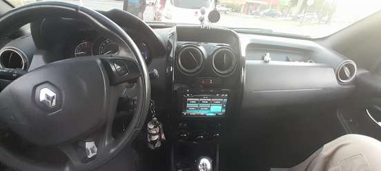 RENAULT-DUSTER-2015