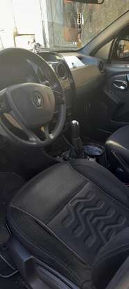 RENAULT-DUSTER-2015