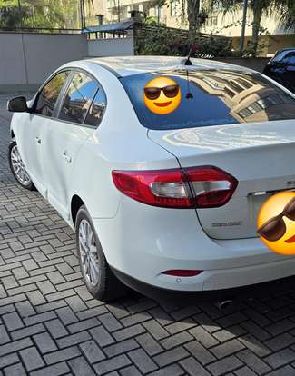 RENAULT-FLUENCE-2015