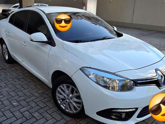 RENAULT-FLUENCE-2.0 DYNAMIQUE PLUS 16V FLEX 4P AUTOMÁTICO RENAULT-FLUENCE-2015