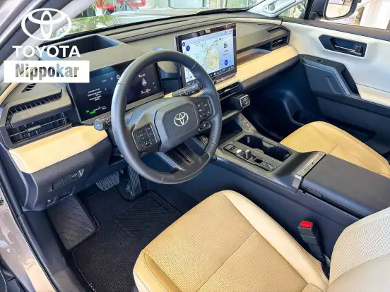 TOYOTA-RAV4-2025