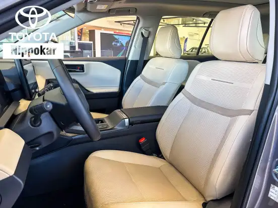 TOYOTA-RAV4-2025